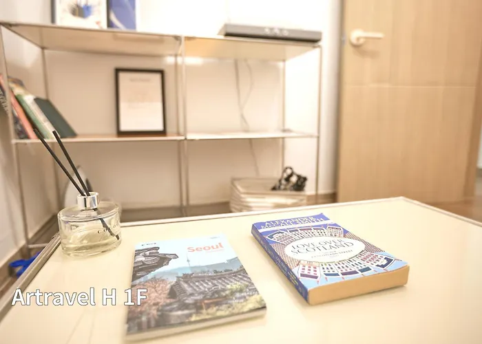Artravel Hongdae * Сеул