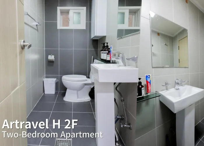 Artravel Hongdae Апартаменты *