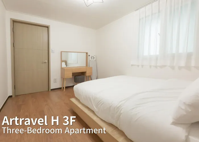 Artravel Hongdae * Сеул