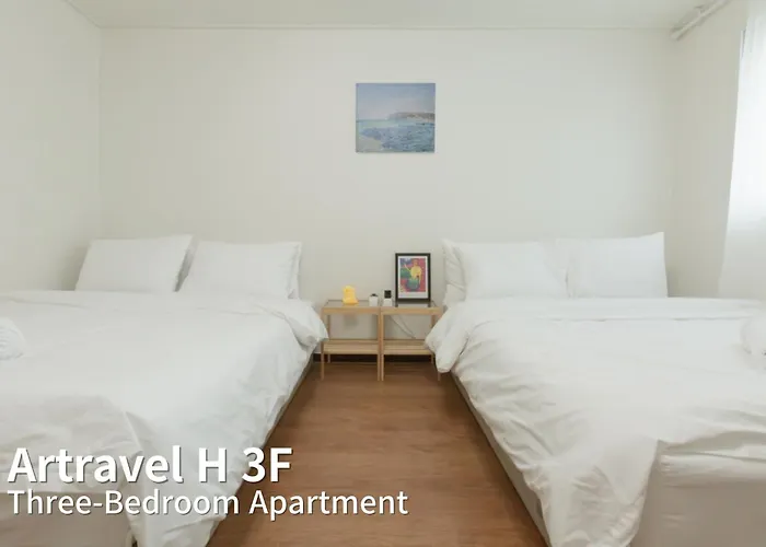 Artravel Hongdae Сеул