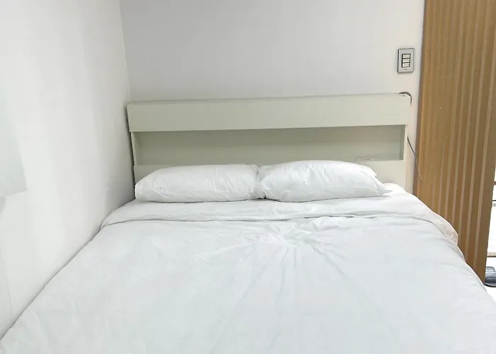 Artravel Hongdae Апартаменты *